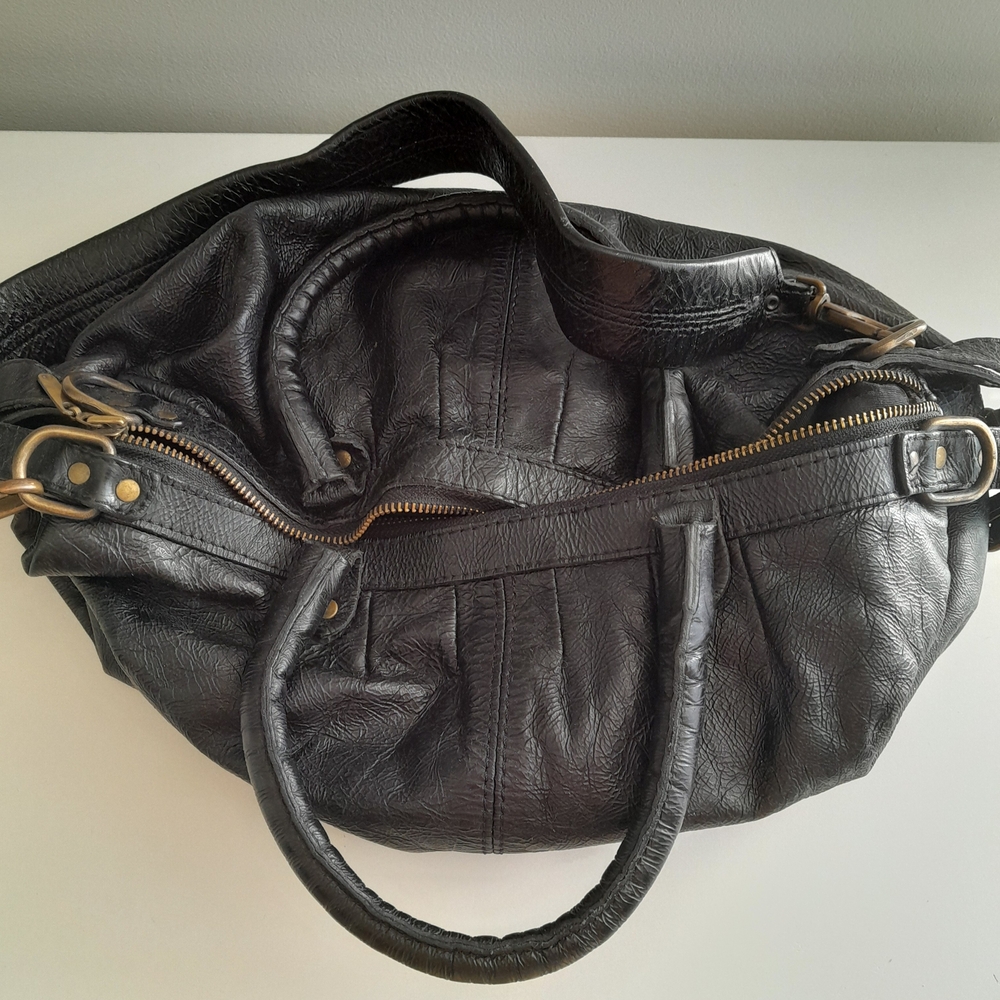 Chocolate NYC Pebbled Black Leather Tote Hobo Purse Bag - Picture 2 of 9